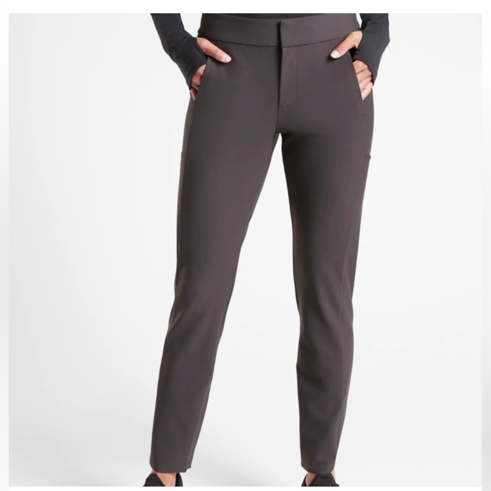 NWT!  ATHLETA Arbor Olive Stellar Trouser - sz 16